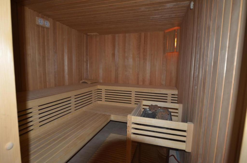 Apartments Ana Wellness L 罗维尼 外观 照片